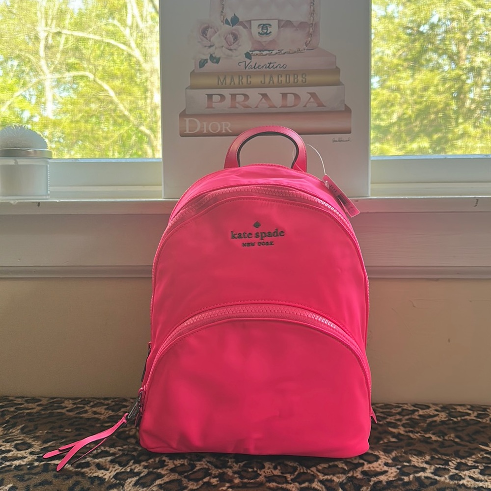 KATE SPADE MINI BACKPACK - HOT PINK💖